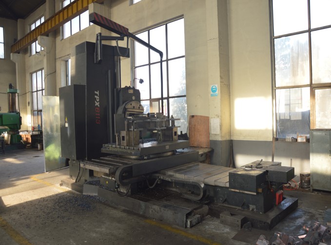 臥式鏜銑加工區(qū)